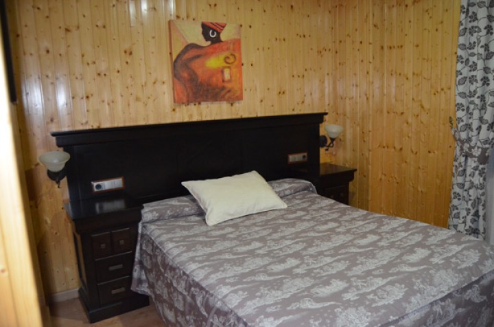 Bungalow 2 Bedrooms with Bunk Bed - King Bed