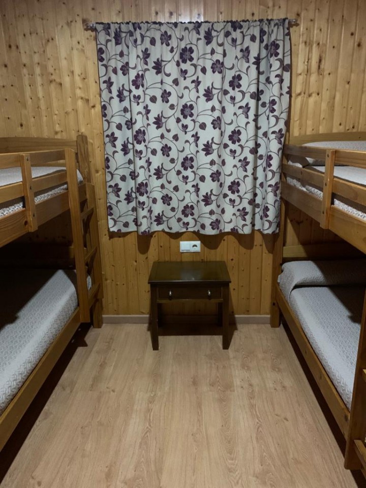 Bungalow 2 Dormitorios con literas - Camas literas